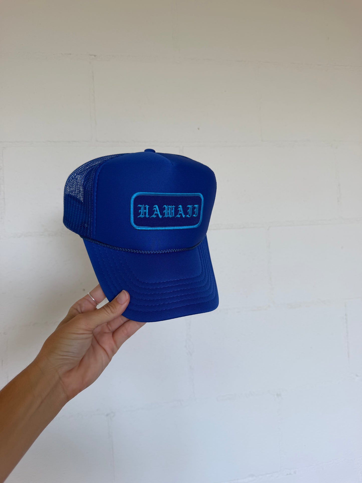 HAWAII OE Trucker Hat